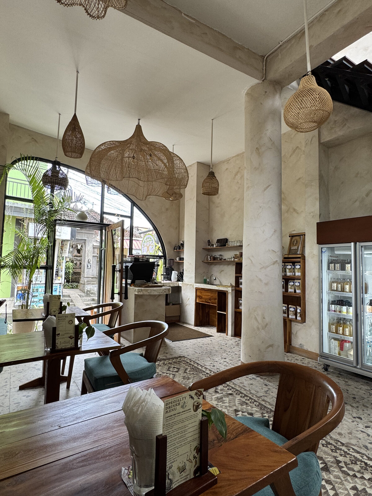 A slow coffee at your favorite little café.